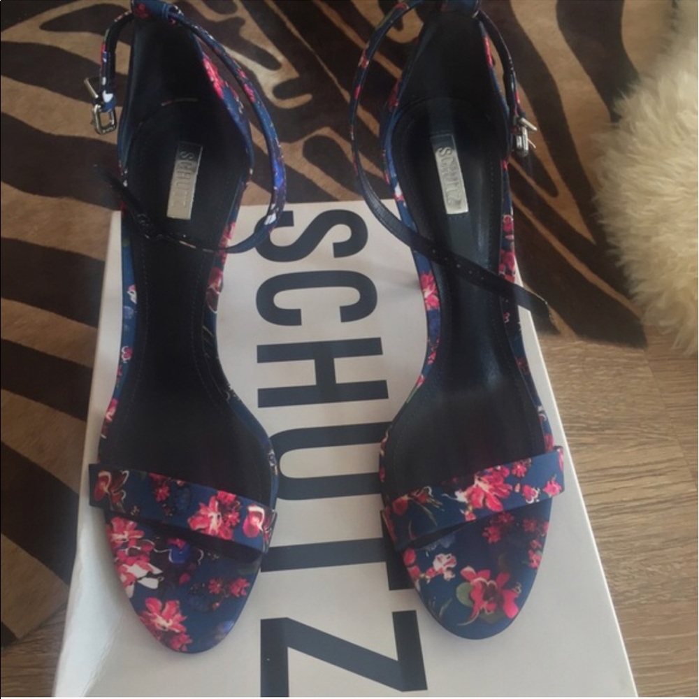 Schutz Floral Strappy Sandal - Picture 2 of 4